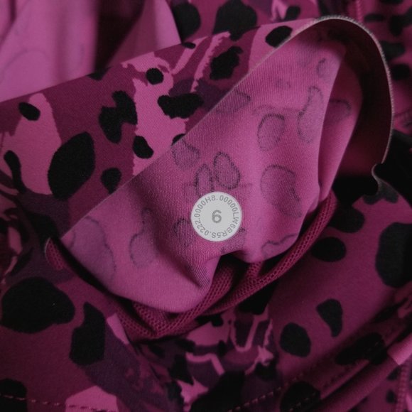 Lululemon Base Pace High-Rise Crop 23" Cheetah Camo Magenta Purple Multi Sz 6 - Picture 7 of 7